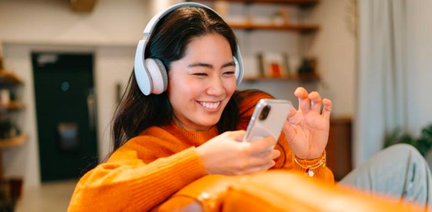 《中国新生代群体全景洞察：生活·消费·价值图谱》：这一代人是未来消费市场增长的核心驱动力